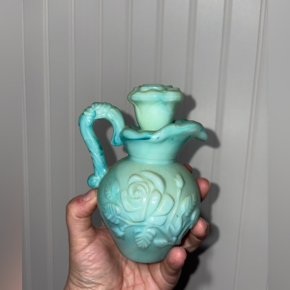 Vintage 1970’s Jadeite Glass Avon Decanter & Bowl - Picture 2 of 12